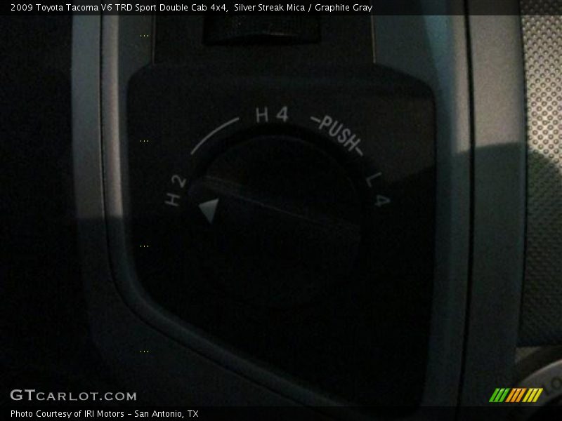 Silver Streak Mica / Graphite Gray 2009 Toyota Tacoma V6 TRD Sport Double Cab 4x4