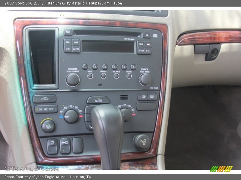 Titanium Gray Metallic / Taupe/Light Taupe 2007 Volvo S60 2.5T