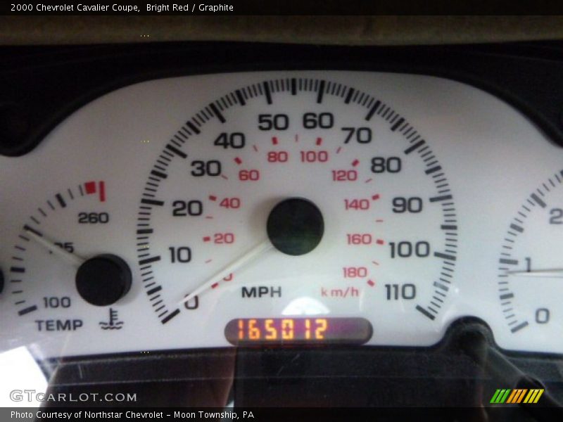 Bright Red / Graphite 2000 Chevrolet Cavalier Coupe