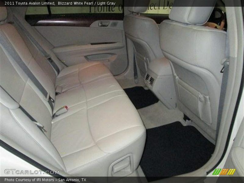 Blizzard White Pearl / Light Gray 2011 Toyota Avalon Limited