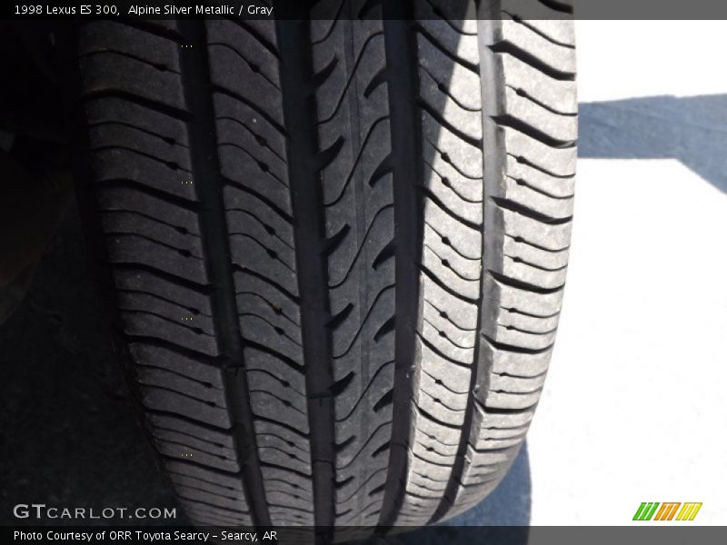 Alpine Silver Metallic / Gray 1998 Lexus ES 300