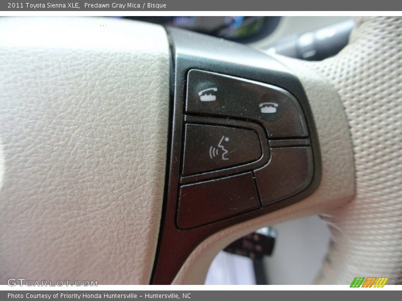 Predawn Gray Mica / Bisque 2011 Toyota Sienna XLE