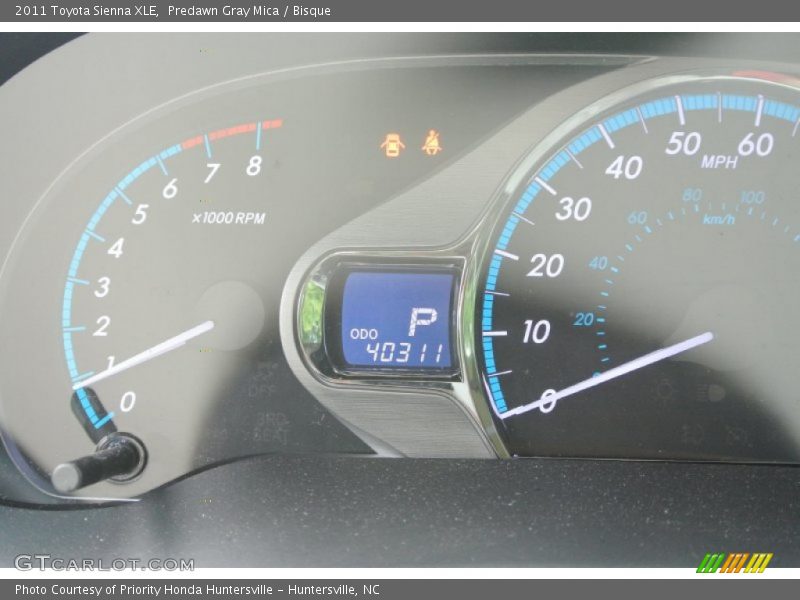 Predawn Gray Mica / Bisque 2011 Toyota Sienna XLE