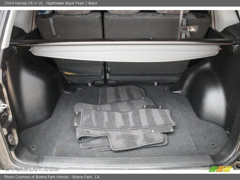 Nighthawk Black Pearl / Black 2004 Honda CR-V LX