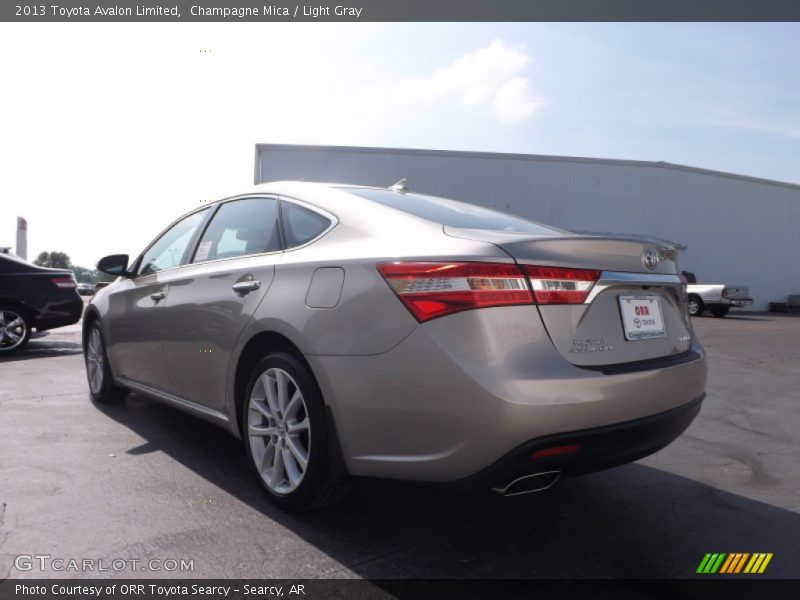 Champagne Mica / Light Gray 2013 Toyota Avalon Limited