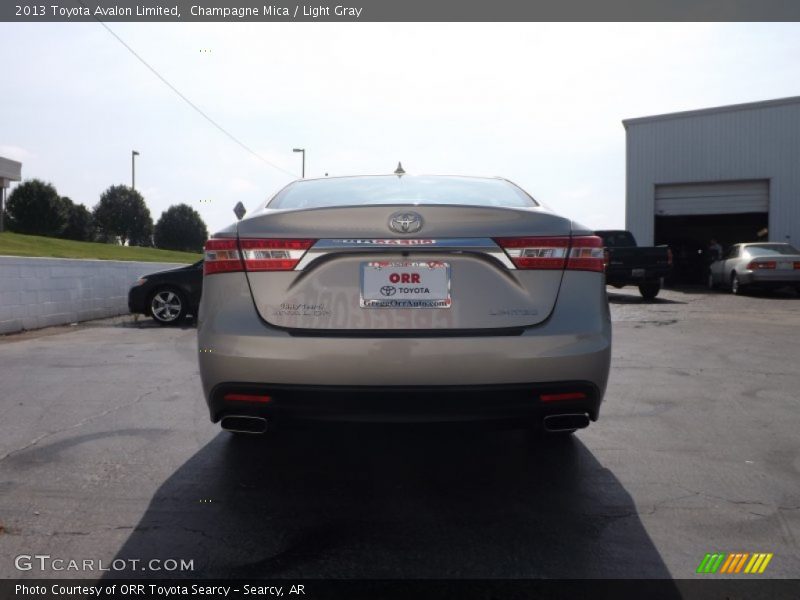 Champagne Mica / Light Gray 2013 Toyota Avalon Limited