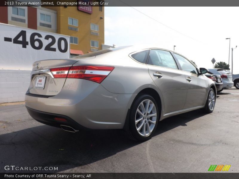 Champagne Mica / Light Gray 2013 Toyota Avalon Limited