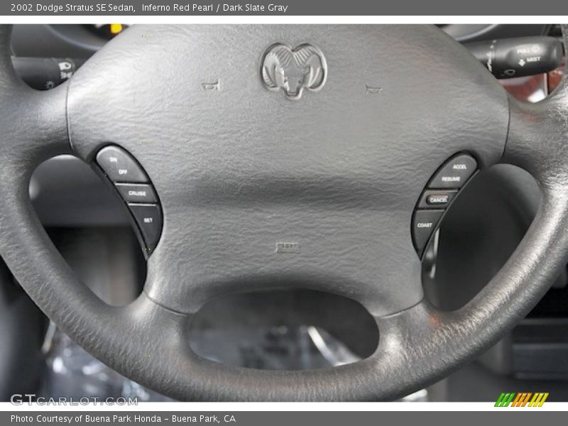 Inferno Red Pearl / Dark Slate Gray 2002 Dodge Stratus SE Sedan