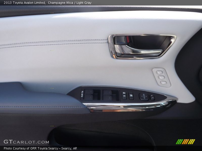 Champagne Mica / Light Gray 2013 Toyota Avalon Limited