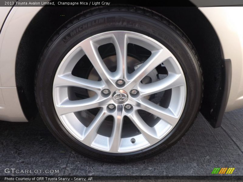 Champagne Mica / Light Gray 2013 Toyota Avalon Limited