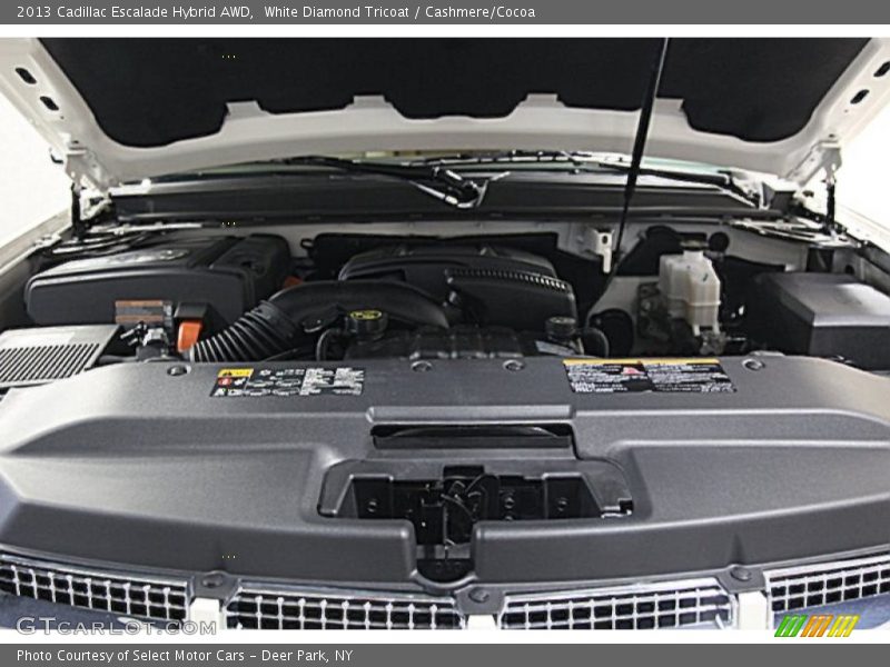  2013 Escalade Hybrid AWD Engine - 6.0 Liter H OHV 16-Valve VVT Vortec V8 Gasoline/Electric Hybrid