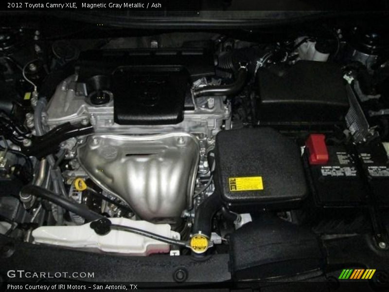 Magnetic Gray Metallic / Ash 2012 Toyota Camry XLE