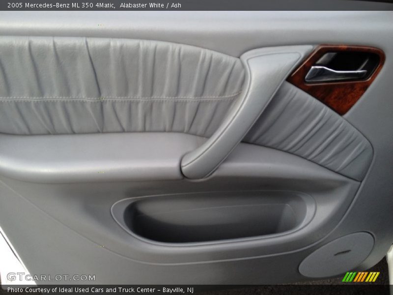 Alabaster White / Ash 2005 Mercedes-Benz ML 350 4Matic