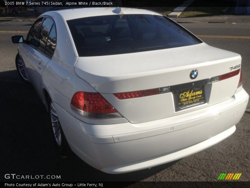 Alpine White / Black/Black 2005 BMW 7 Series 745i Sedan