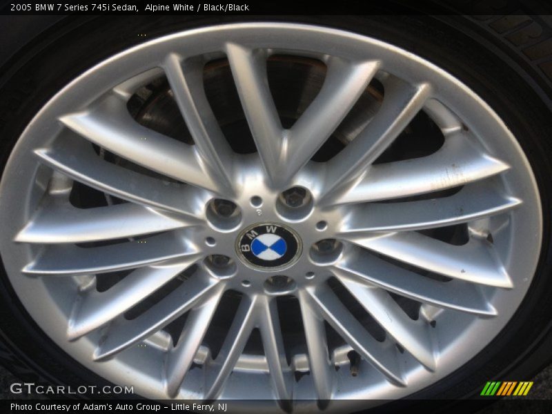 Alpine White / Black/Black 2005 BMW 7 Series 745i Sedan