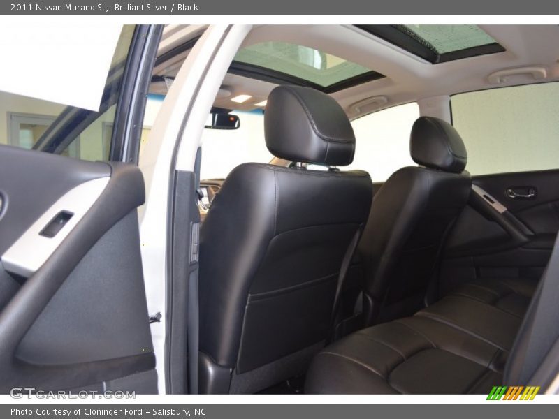 Brilliant Silver / Black 2011 Nissan Murano SL