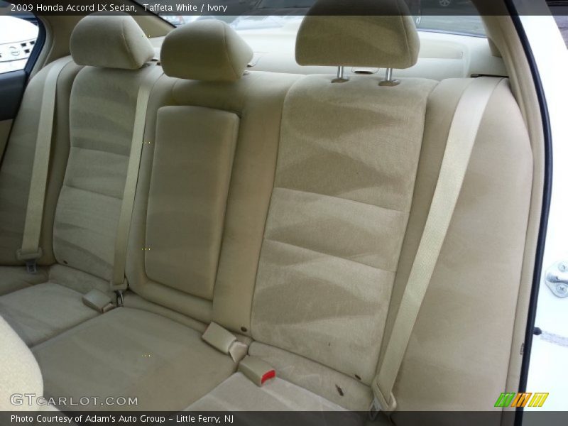 Taffeta White / Ivory 2009 Honda Accord LX Sedan