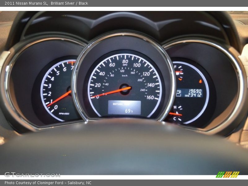 Brilliant Silver / Black 2011 Nissan Murano SL