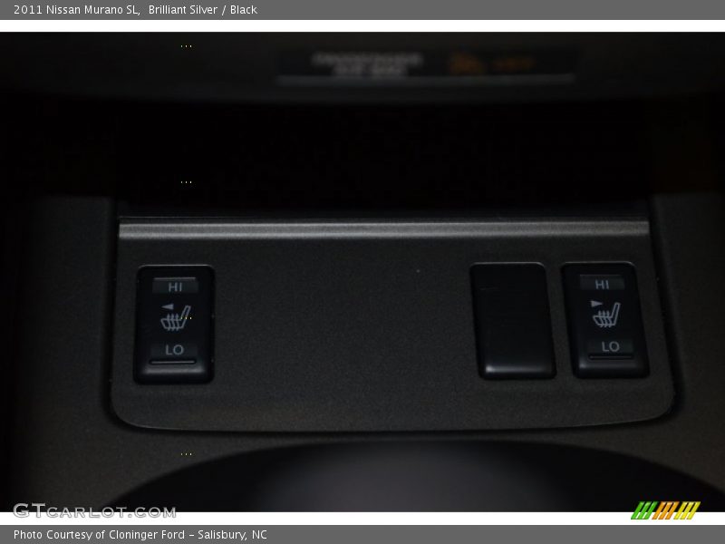 Brilliant Silver / Black 2011 Nissan Murano SL