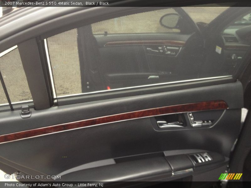 Black / Black 2007 Mercedes-Benz S 550 4Matic Sedan