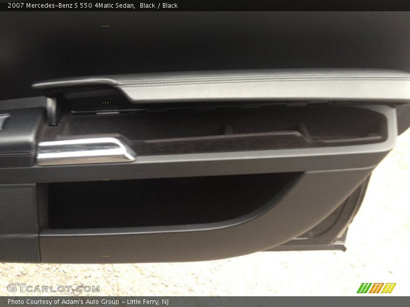 Black / Black 2007 Mercedes-Benz S 550 4Matic Sedan