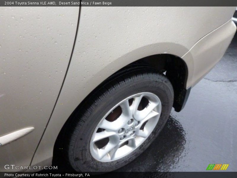 Desert Sand Mica / Fawn Beige 2004 Toyota Sienna XLE AWD