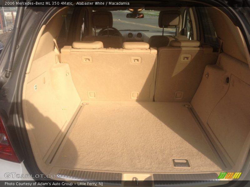 Alabaster White / Macadamia 2006 Mercedes-Benz ML 350 4Matic