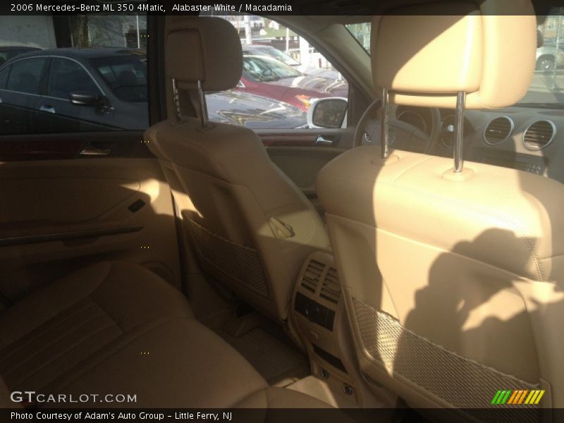 Alabaster White / Macadamia 2006 Mercedes-Benz ML 350 4Matic