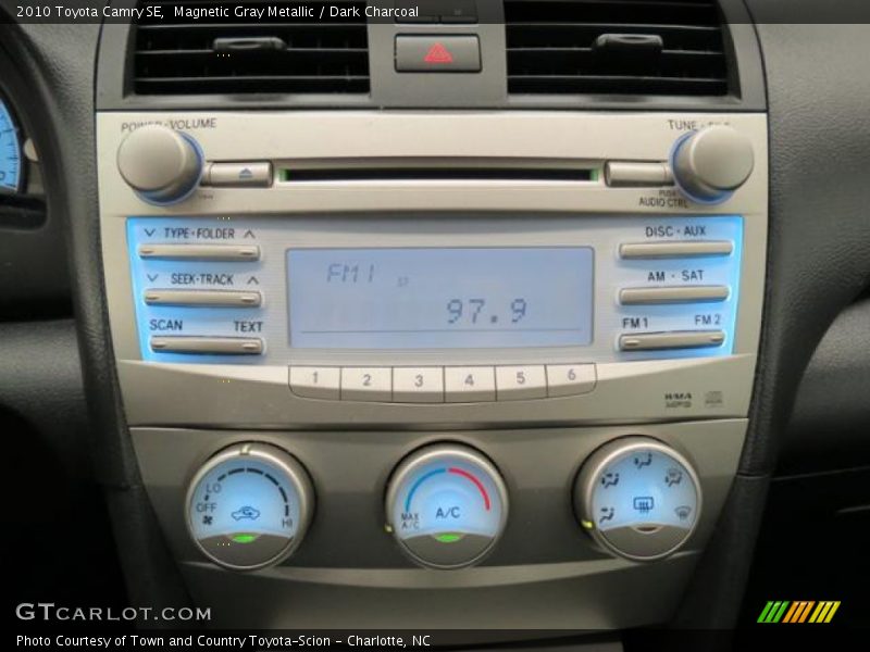 Audio System of 2010 Camry SE