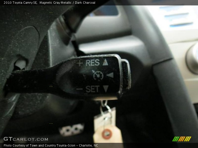 Magnetic Gray Metallic / Dark Charcoal 2010 Toyota Camry SE