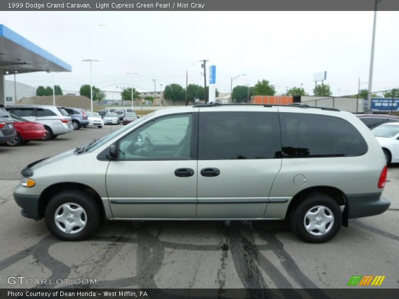 Light Cypress Green Pearl / Mist Gray 1999 Dodge Grand Caravan