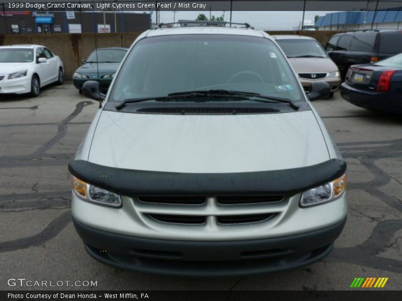 Light Cypress Green Pearl / Mist Gray 1999 Dodge Grand Caravan
