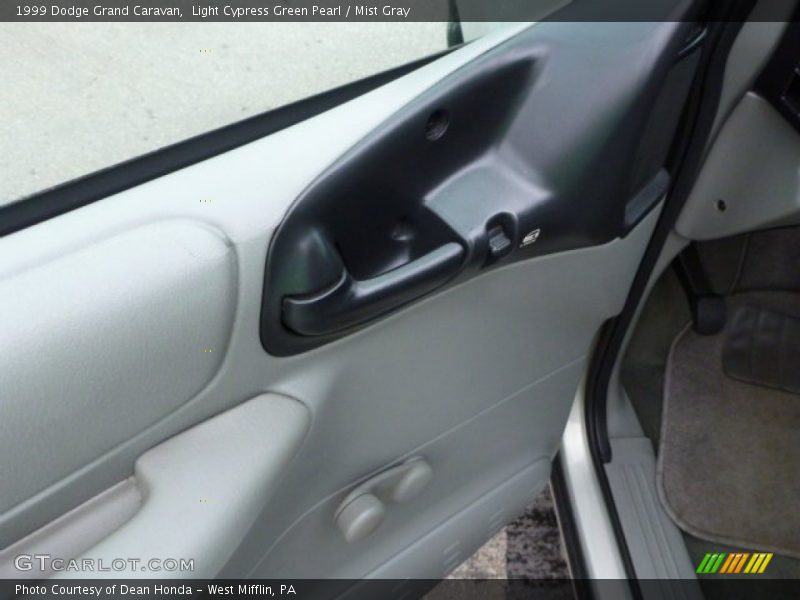 Light Cypress Green Pearl / Mist Gray 1999 Dodge Grand Caravan