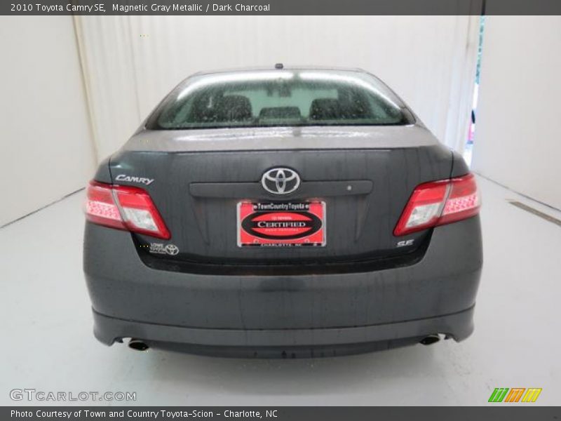 Magnetic Gray Metallic / Dark Charcoal 2010 Toyota Camry SE