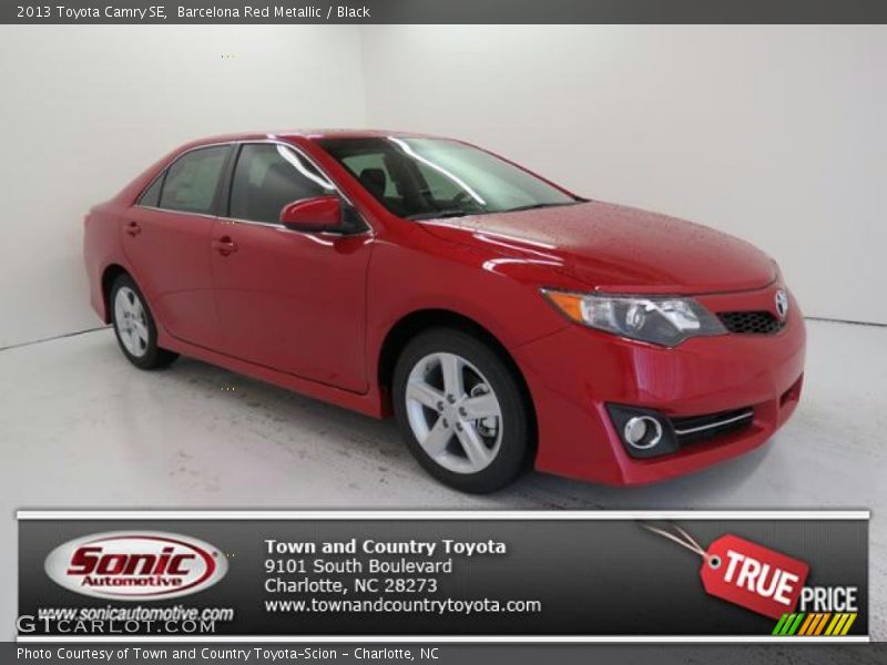 Barcelona Red Metallic / Black 2013 Toyota Camry SE