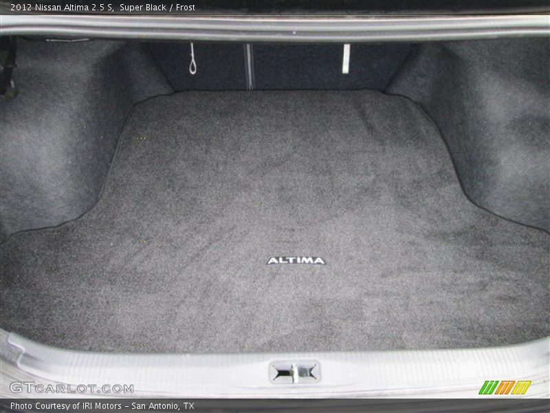 Super Black / Frost 2012 Nissan Altima 2.5 S