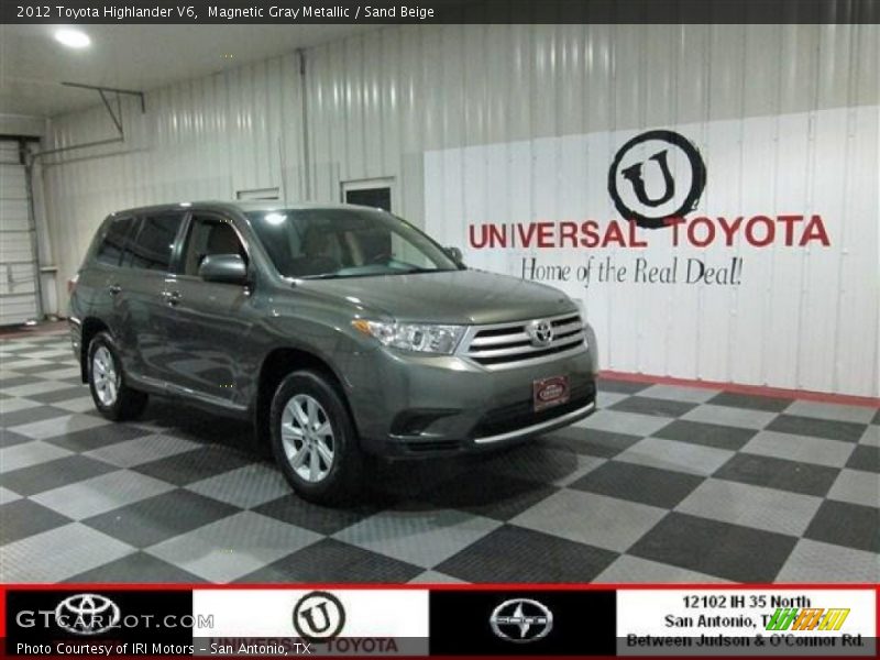 Magnetic Gray Metallic / Sand Beige 2012 Toyota Highlander V6