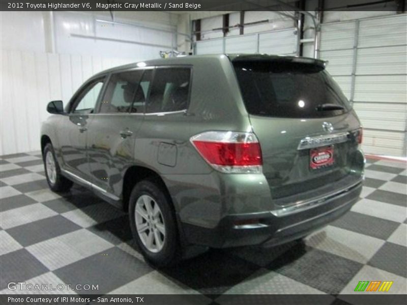Magnetic Gray Metallic / Sand Beige 2012 Toyota Highlander V6