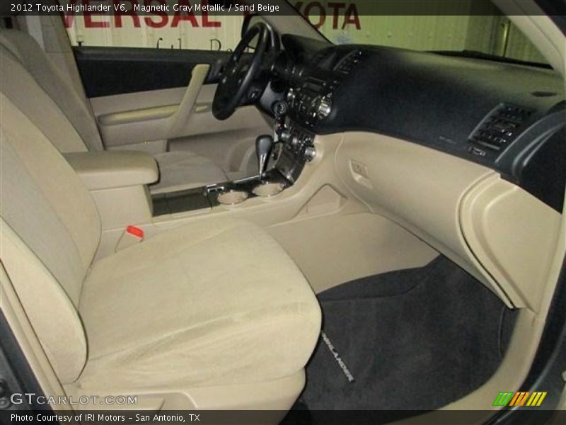 Magnetic Gray Metallic / Sand Beige 2012 Toyota Highlander V6