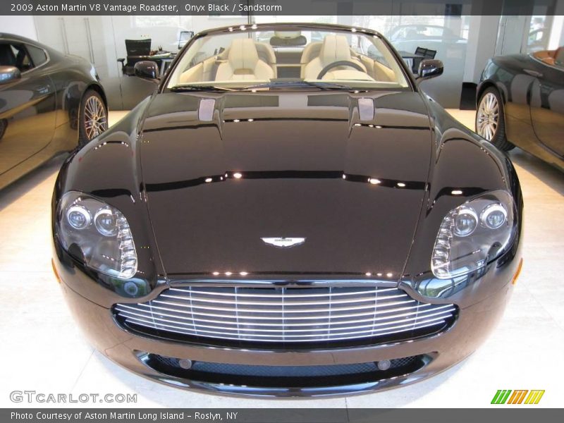 Onyx Black / Sandstorm 2009 Aston Martin V8 Vantage Roadster