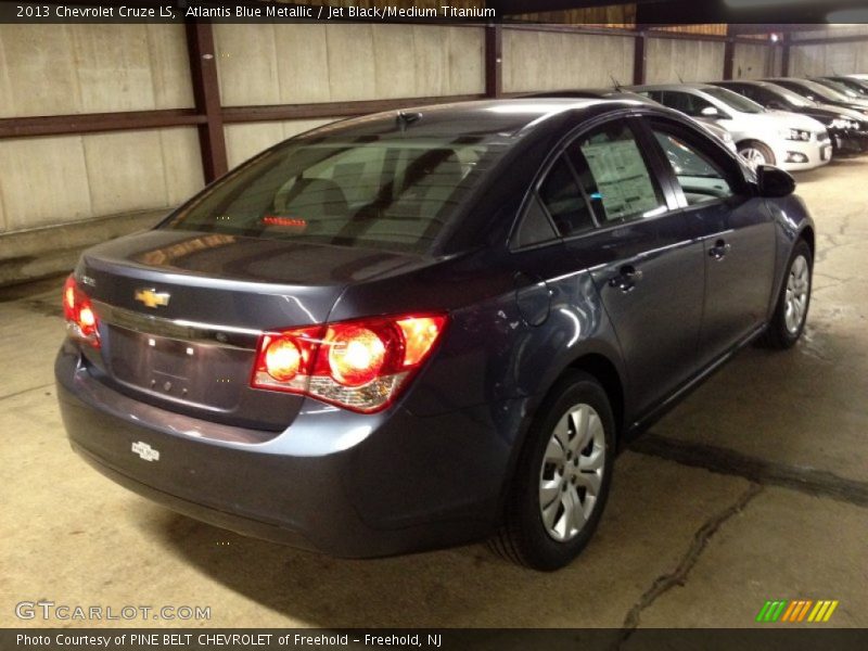 Atlantis Blue Metallic / Jet Black/Medium Titanium 2013 Chevrolet Cruze LS