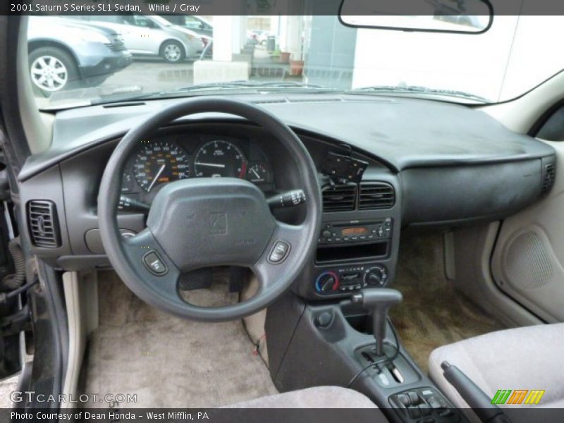 Dashboard of 2001 S Series SL1 Sedan