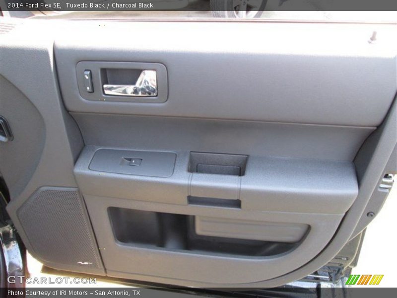 Tuxedo Black / Charcoal Black 2014 Ford Flex SE