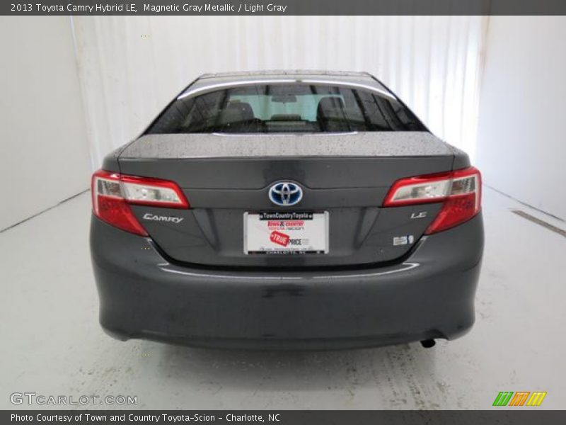 Magnetic Gray Metallic / Light Gray 2013 Toyota Camry Hybrid LE