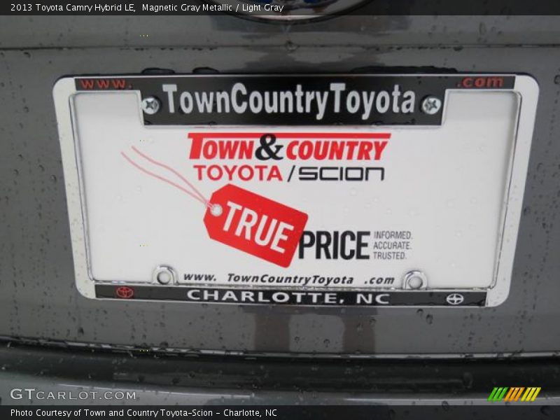 Magnetic Gray Metallic / Light Gray 2013 Toyota Camry Hybrid LE