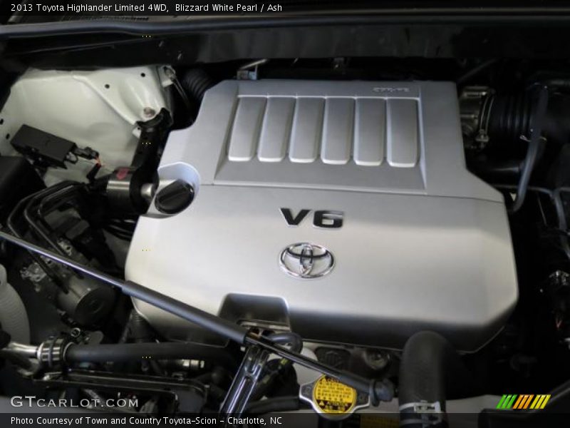 Blizzard White Pearl / Ash 2013 Toyota Highlander Limited 4WD