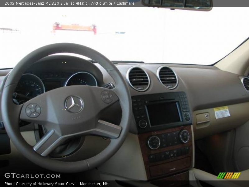 Arctic White / Cashmere 2009 Mercedes-Benz ML 320 BlueTec 4Matic