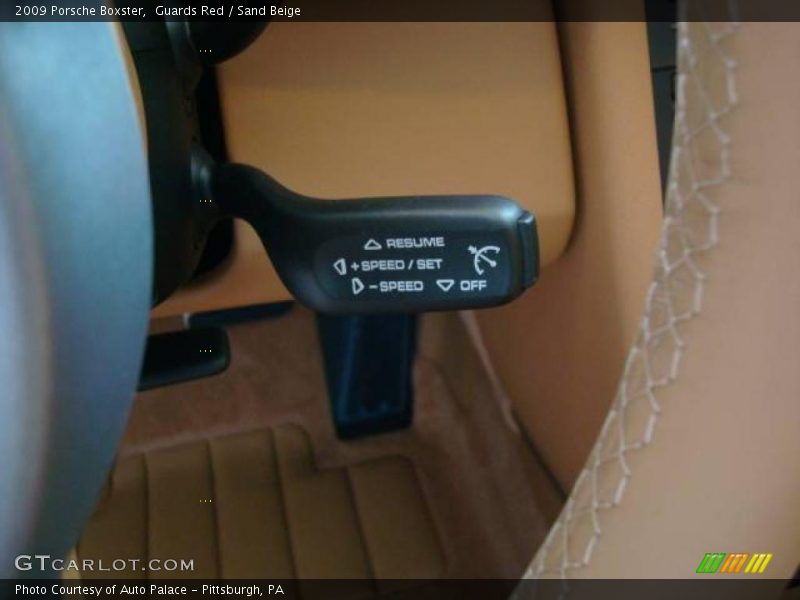 Guards Red / Sand Beige 2009 Porsche Boxster