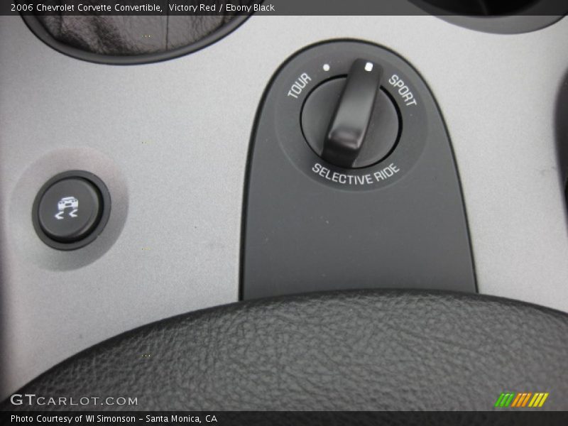 Victory Red / Ebony Black 2006 Chevrolet Corvette Convertible