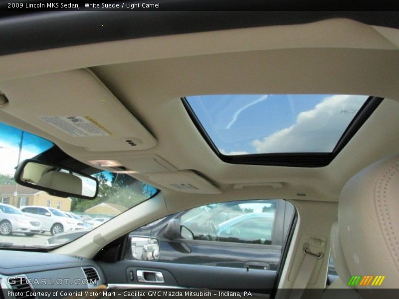 White Suede / Light Camel 2009 Lincoln MKS Sedan